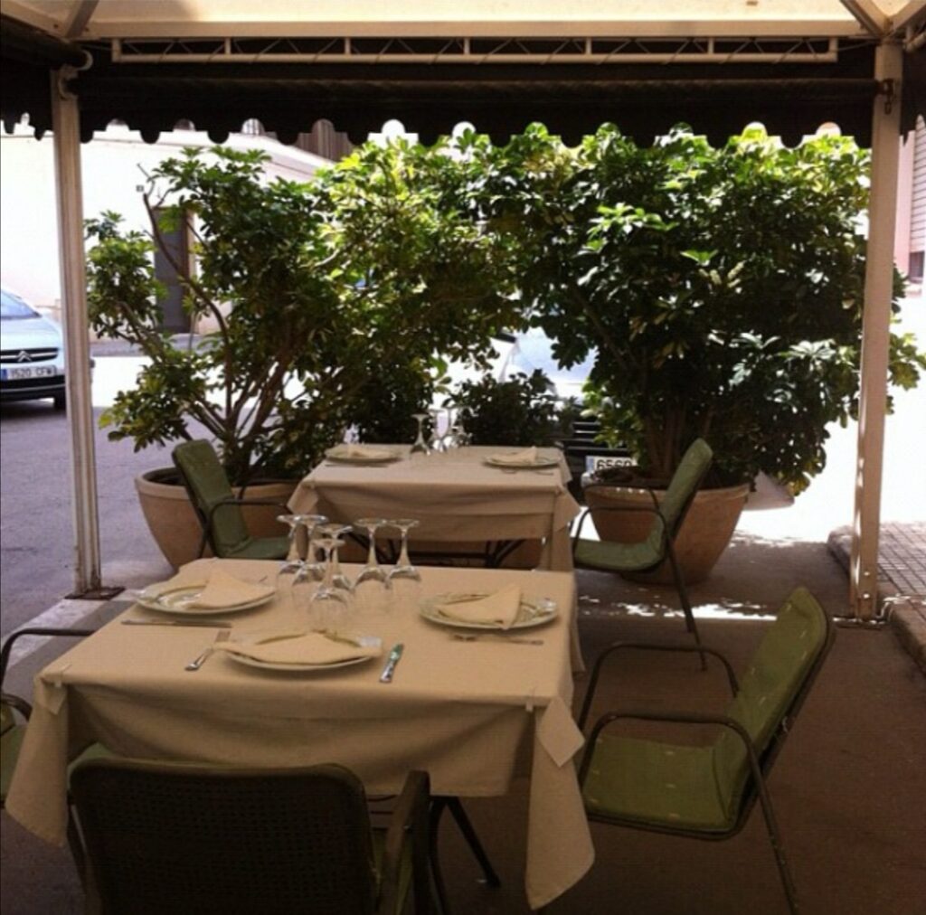 restaurant can manel